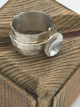 Load image into Gallery viewer, Sterling Silver Ring